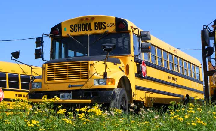 Iron Range International school bus 565